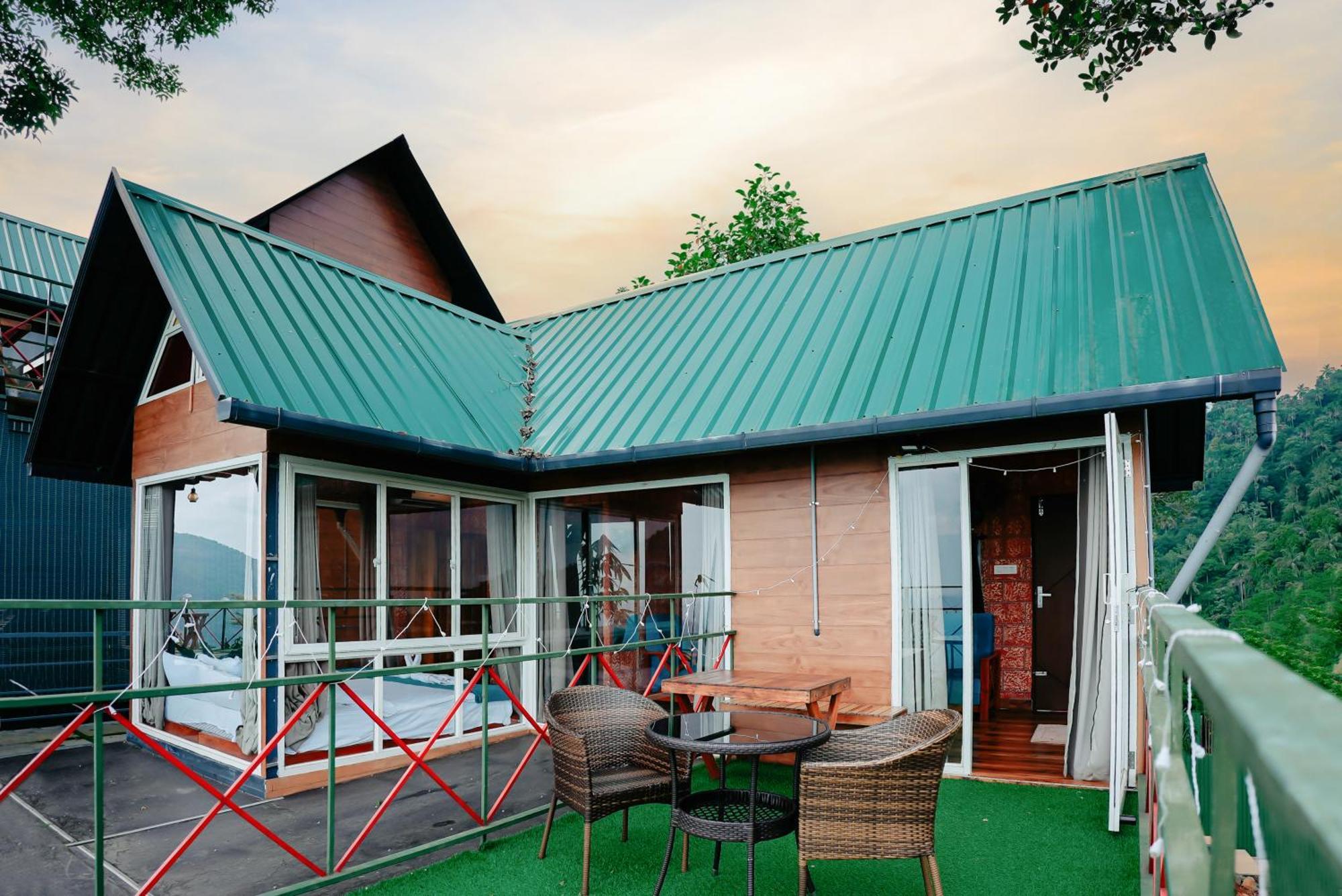Mount Stratus Resort Vayalada Balussery Eksteriør billede